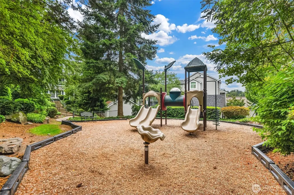 16125 Juanita Woodinville Way NE Bothell WA 98011