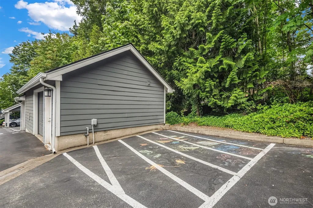 16125 Juanita Woodinville Way NE Bothell WA 98011