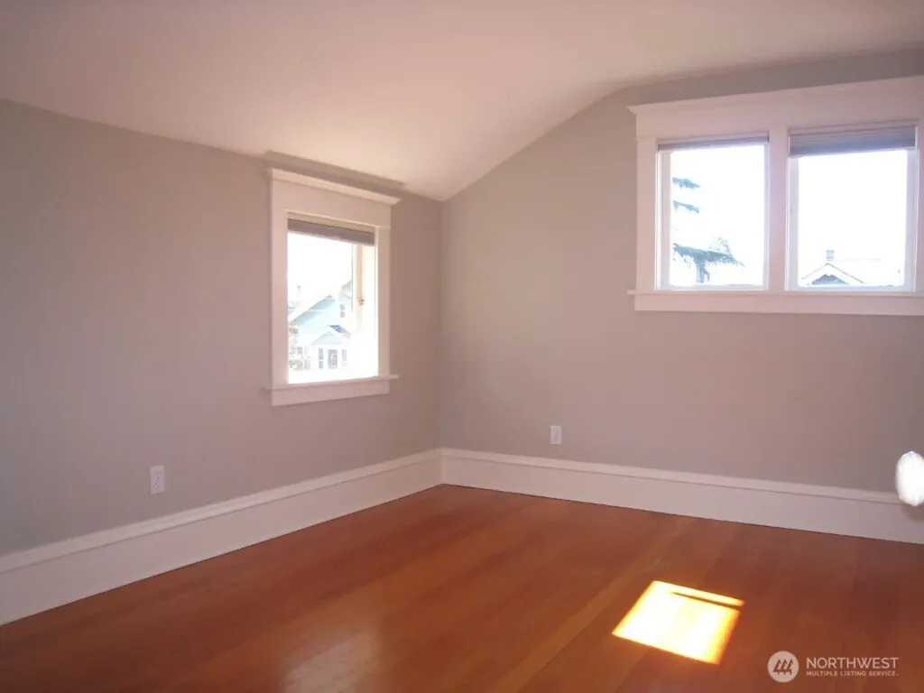 6538 18th Avenue NE Seattle WA 98115