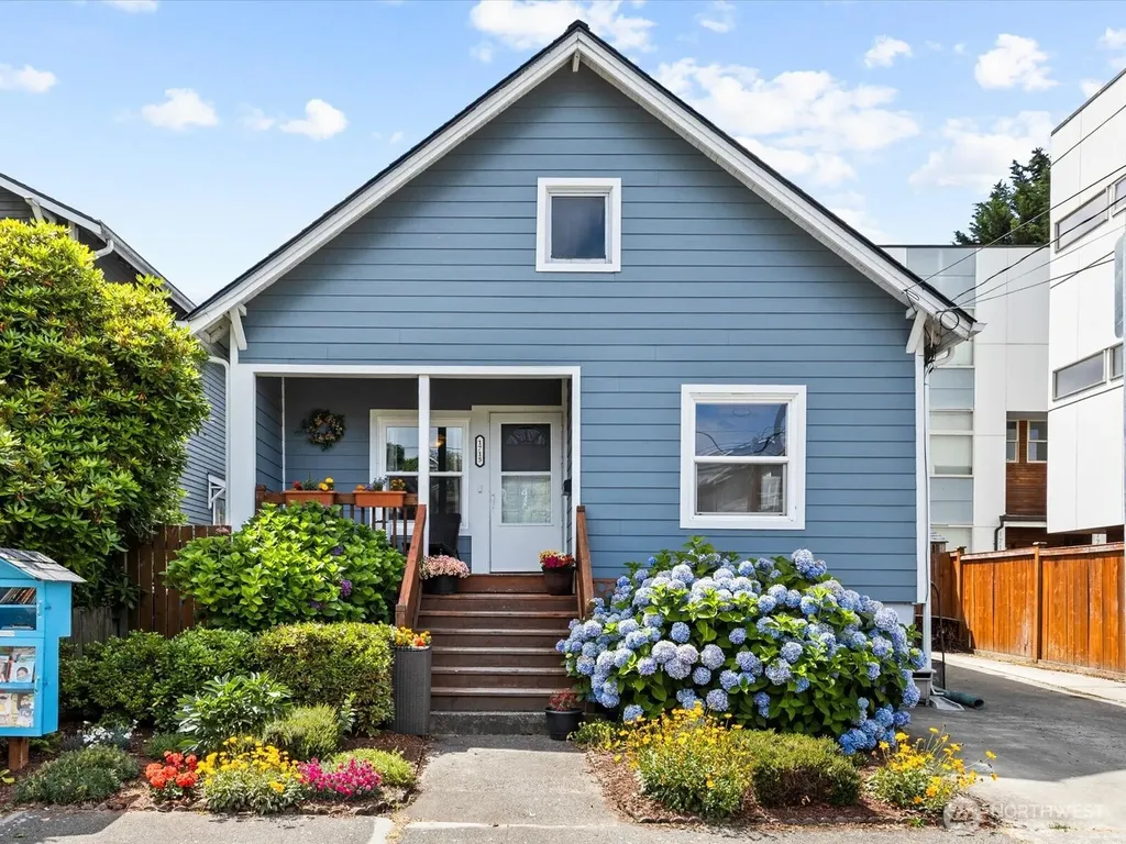 1715 26th Avenue S Seattle WA 98144