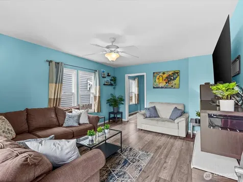 1715 26th Avenue S Seattle WA 98144