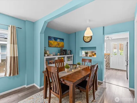 1715 26th Avenue S Seattle WA 98144