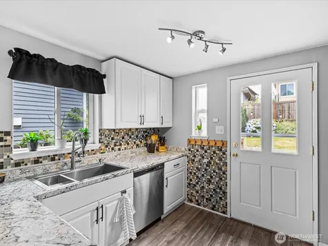 1715 26th Avenue S Seattle WA 98144
