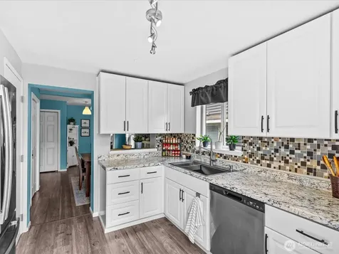 1715 26th Avenue S Seattle WA 98144
