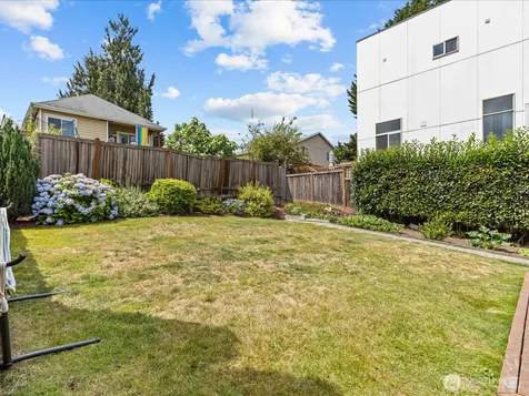 1715 26th Avenue S Seattle WA 98144