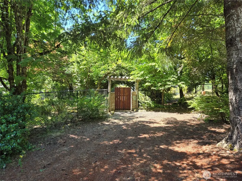 91 E Blue Heron Rest Belfair WA 98528