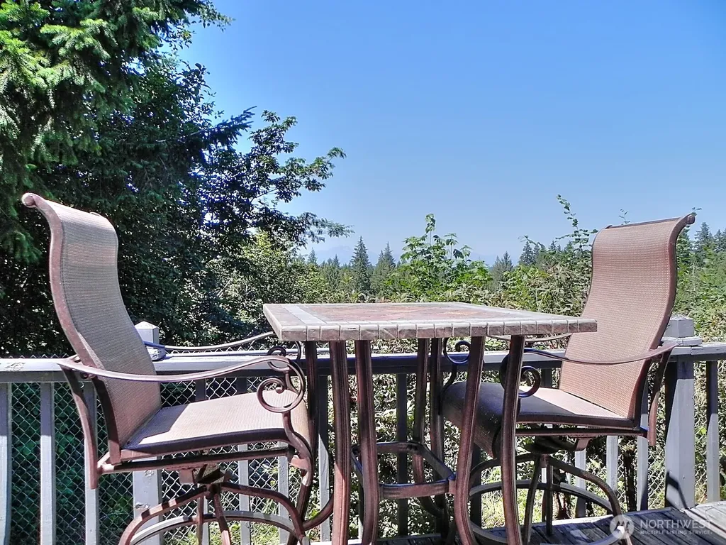 91 E Blue Heron Rest Belfair WA 98528