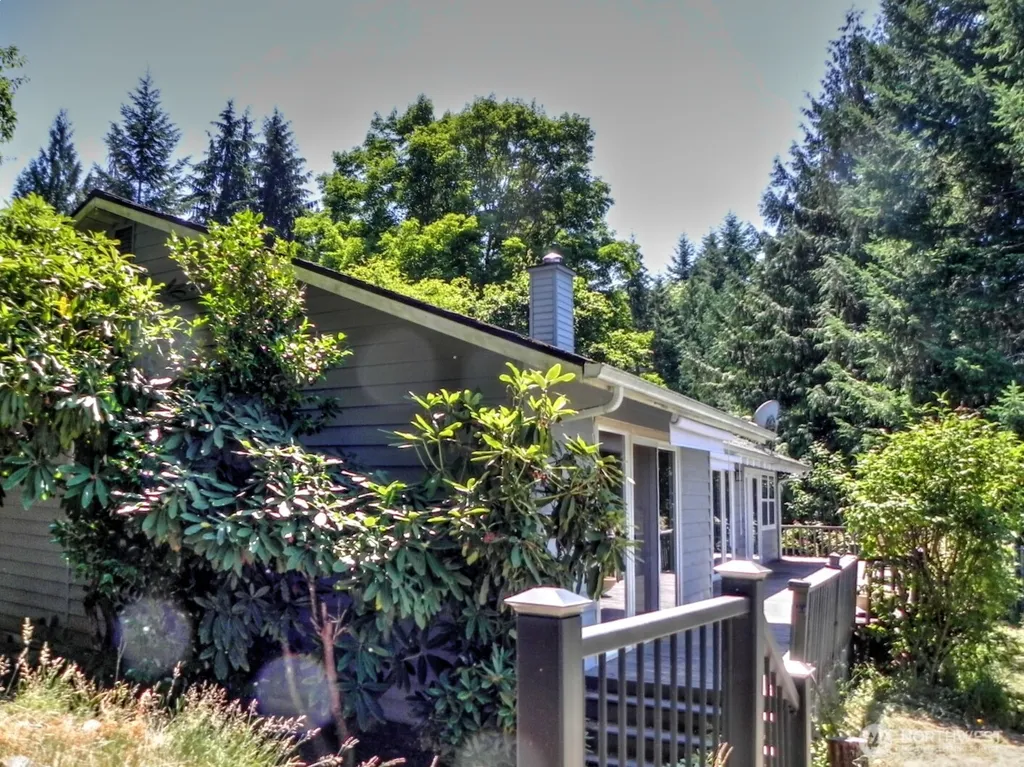 91 E Blue Heron Rest Belfair WA 98528