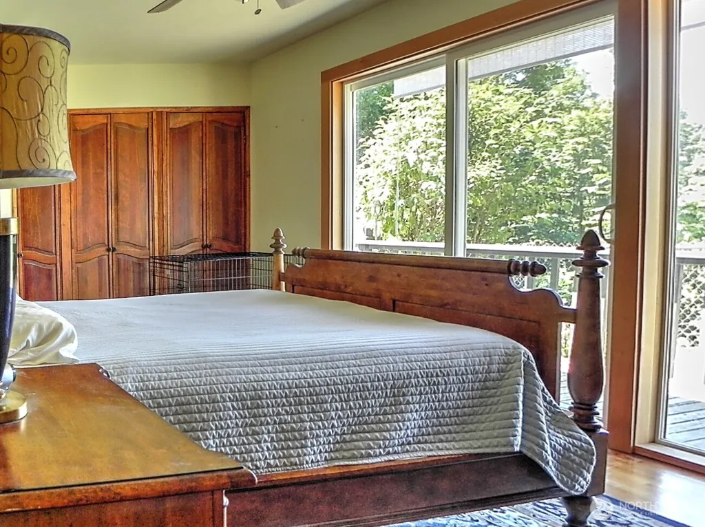 91 E Blue Heron Rest Belfair WA 98528