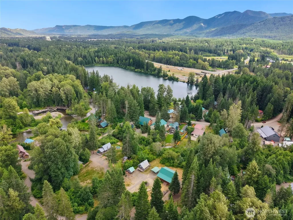 230 Shady Glen Lane Easton WA 98925
