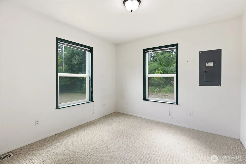 230 Shady Glen Lane Easton WA 98925