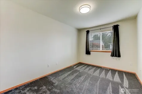 1523 151st Street SW Lynnwood WA 98087