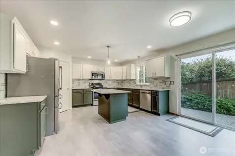 1523 151st Street SW Lynnwood WA 98087