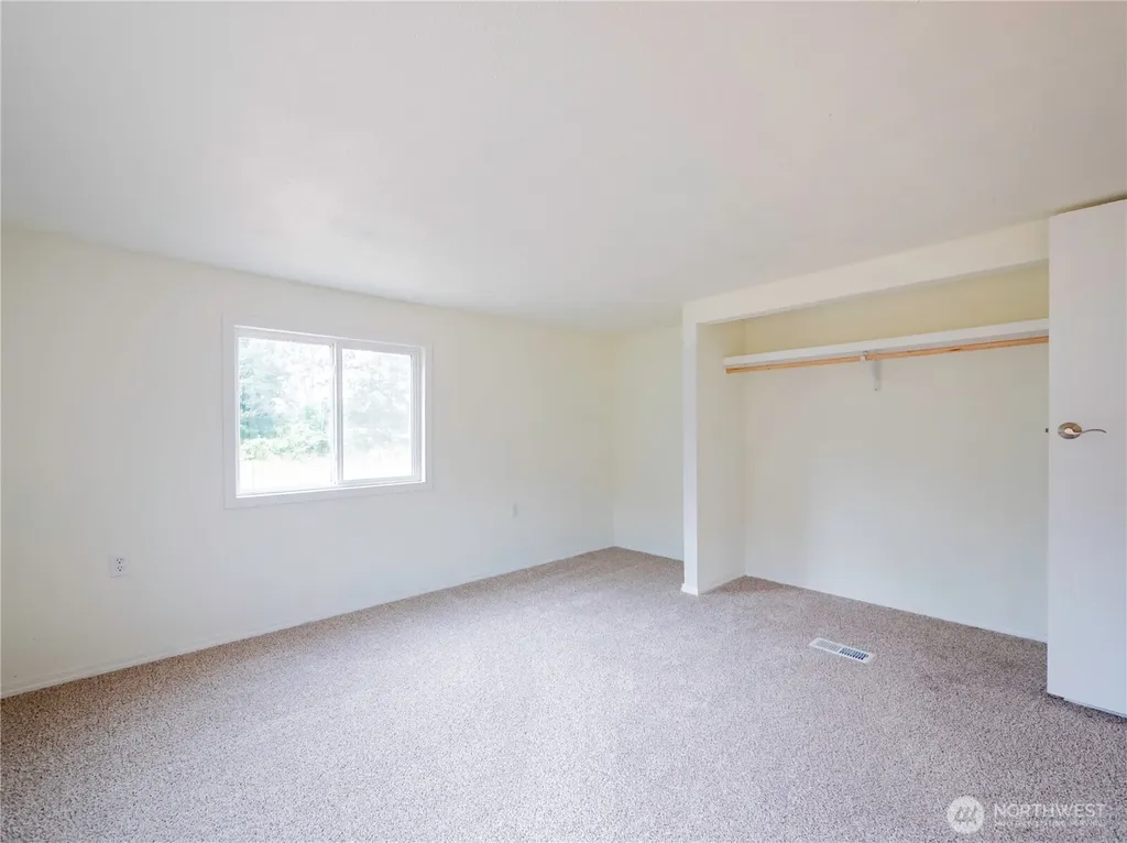 8903 336th Street S Roy WA 98580
