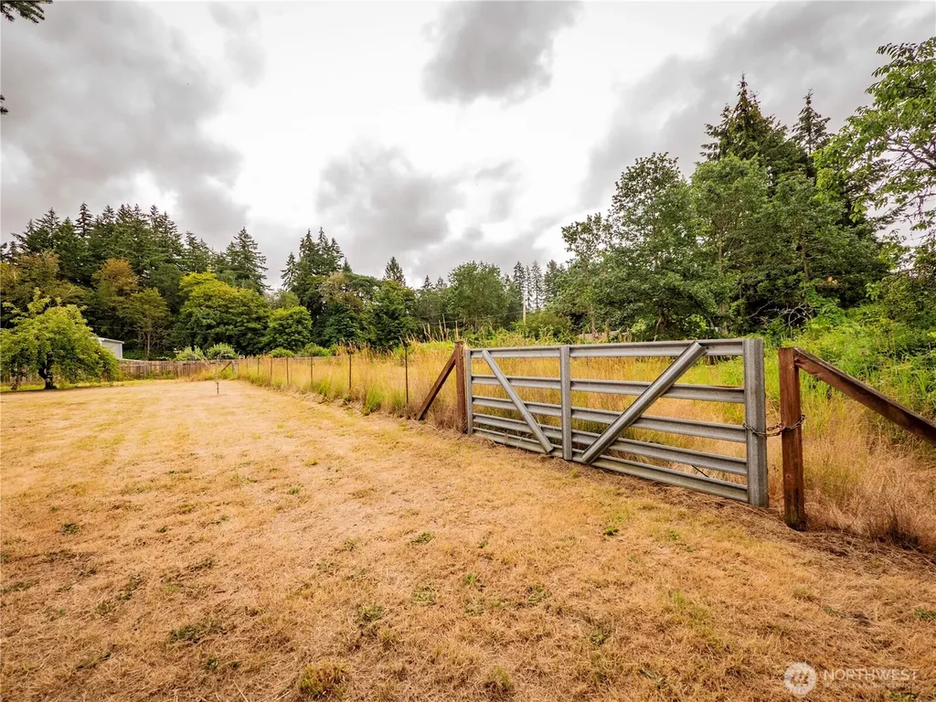 8903 336th Street S Roy WA 98580