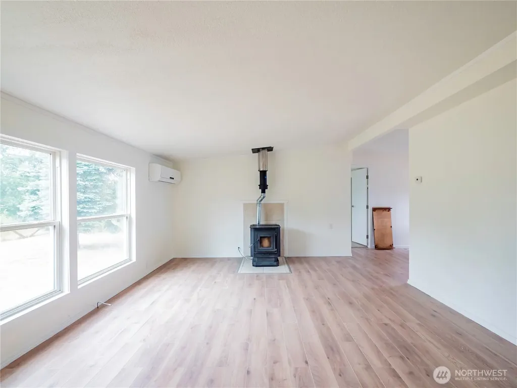 8903 336th Street S Roy WA 98580
