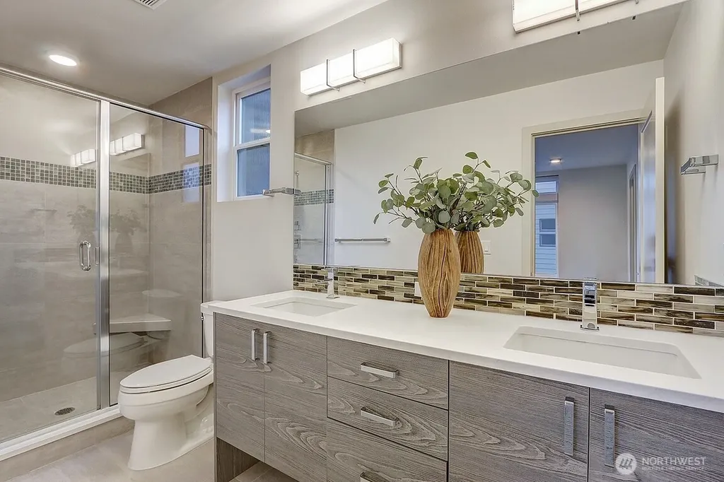 2218 NW 64th Street Seattle WA 98107