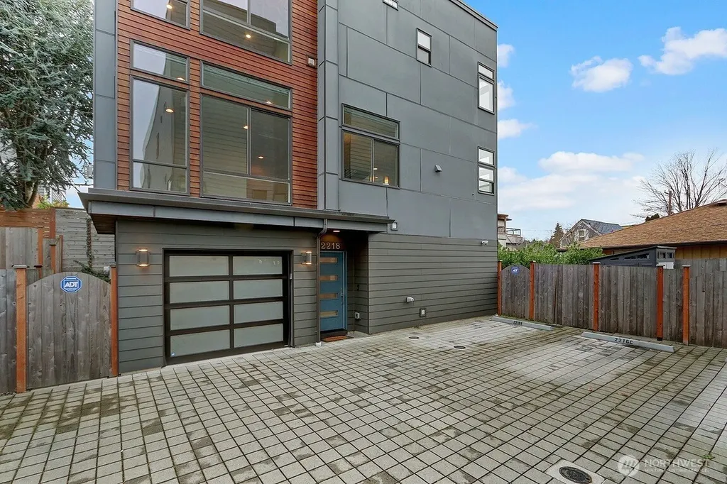 2218 NW 64th Street Seattle WA 98107