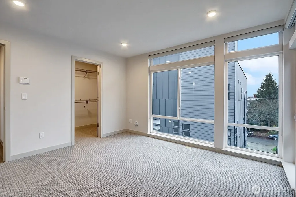 2218 NW 64th Street Seattle WA 98107