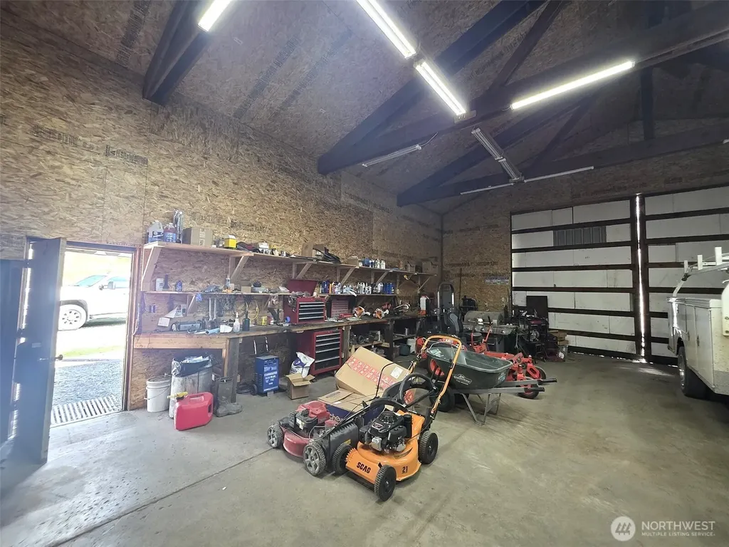 28 Creamery Road Republic WA 99166