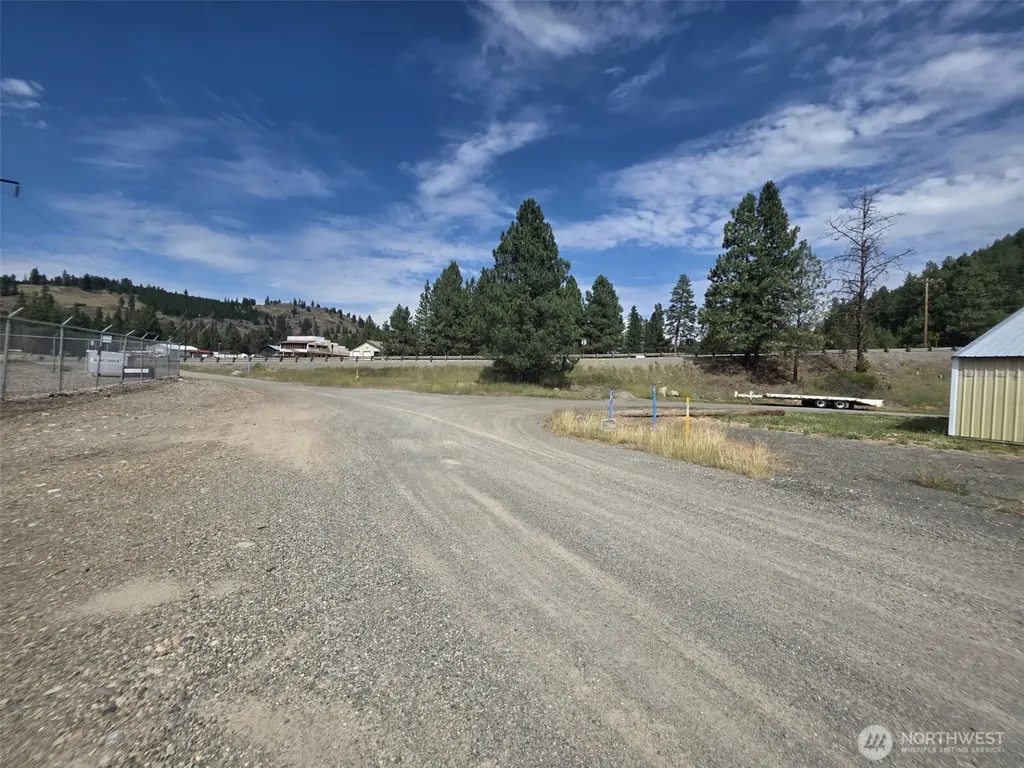 28 Creamery Road Republic WA 99166