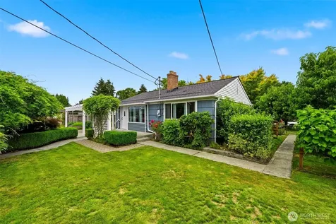 803 Bonney Avenue Sumner WA 98390