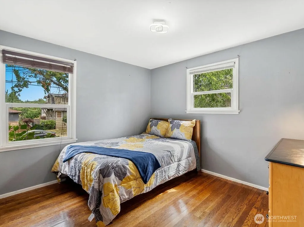 4821 S Brandon Street Seattle WA 98118