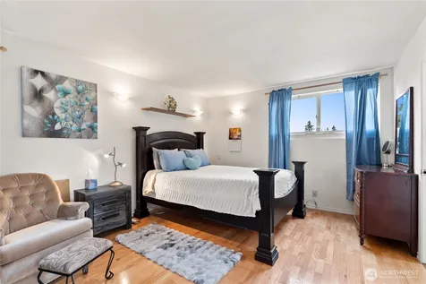 4821 S Brandon Street Seattle WA 98118