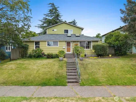 4821 S Brandon Street Seattle WA 98118