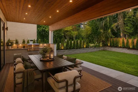 10234 NE 20th Place Bellevue WA 98004