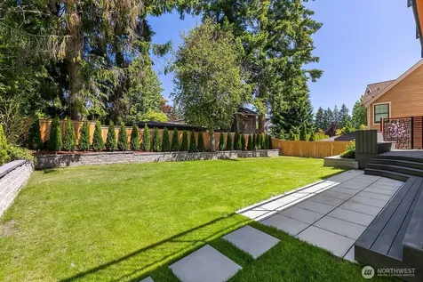 10234 NE 20th Place Bellevue WA 98004