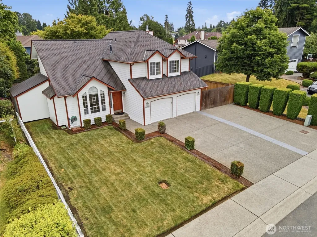 19022 102nd Avenue SW Renton WA 98055
