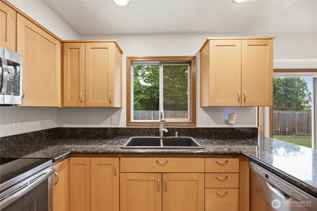 19022 102nd Avenue SW Renton WA 98055