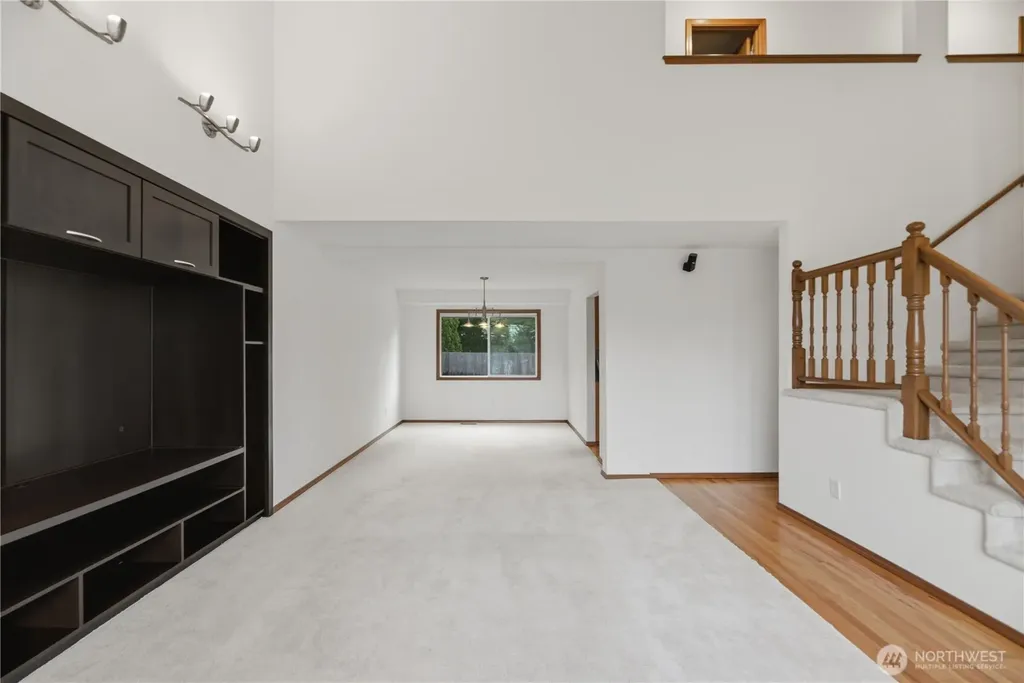 19022 102nd Avenue SW Renton WA 98055