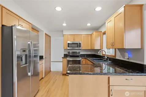 19022 102nd Avenue SW Renton WA 98055