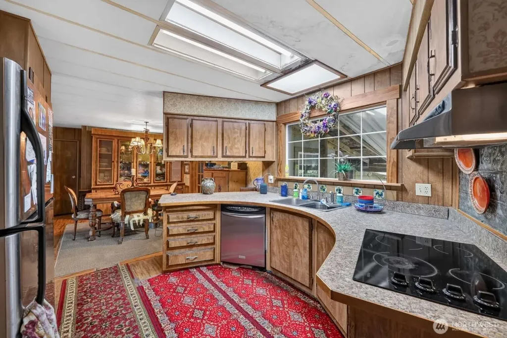 701 Edgewood Avenue NE Ocean Shores WA 98569