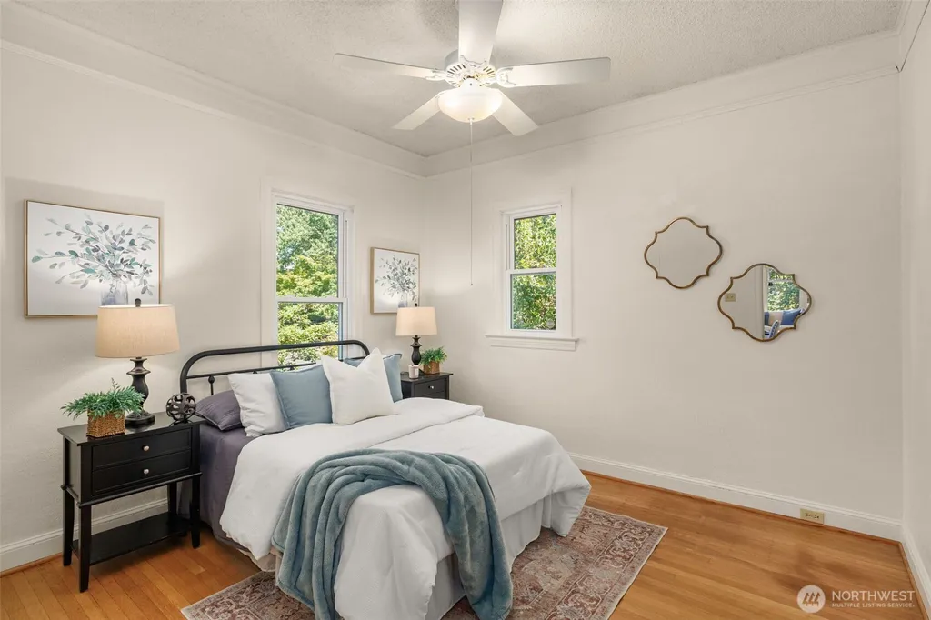 732 15th Avenue Seattle WA 98122