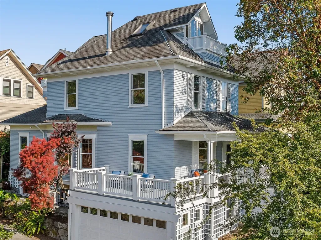 732 15th Avenue Seattle WA 98122