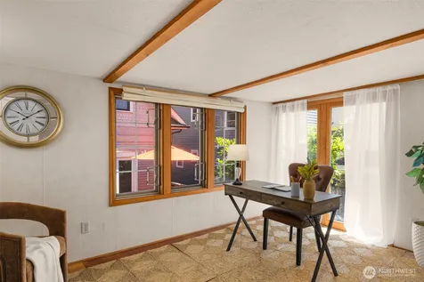 732 15th Avenue Seattle WA 98122