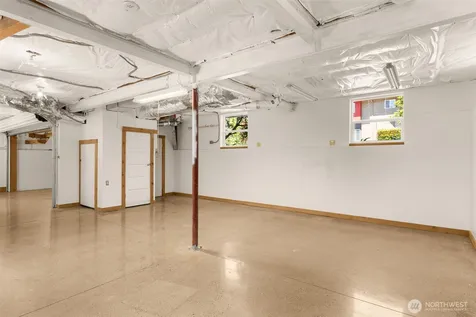 732 15th Avenue Seattle WA 98122