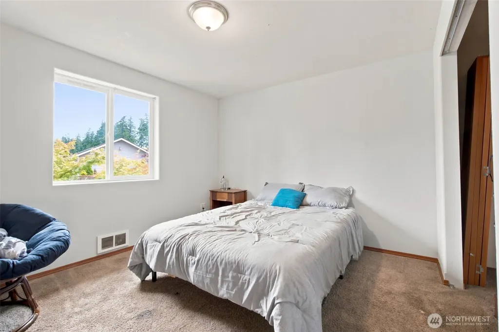 2311 W 12th Street Port Angeles WA 98363