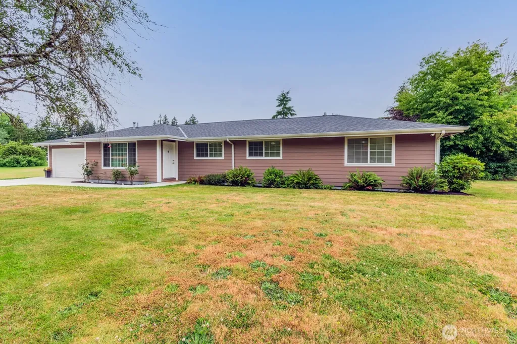 5207 Erlands Point Road NW Bremerton WA 98312