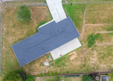 5207 Erlands Point Road NW Bremerton WA 98312