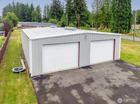5207 Erlands Point Road NW Bremerton WA 98312