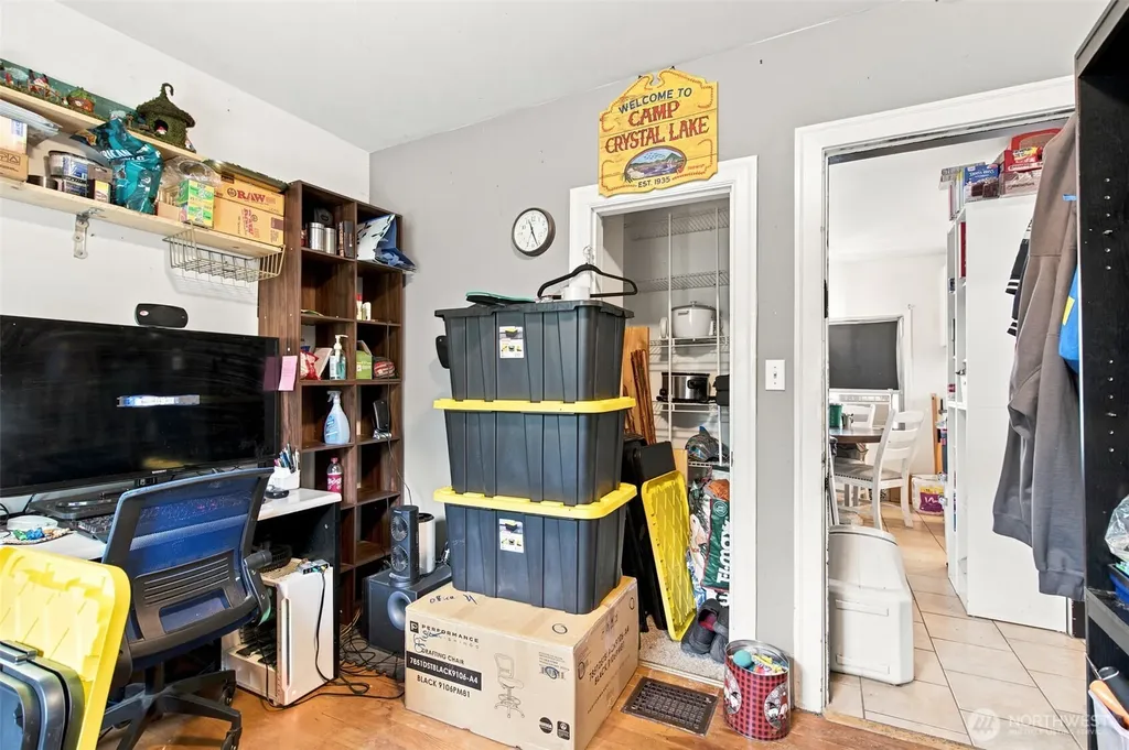 303 S Hartford Avenue Bremerton WA 98312