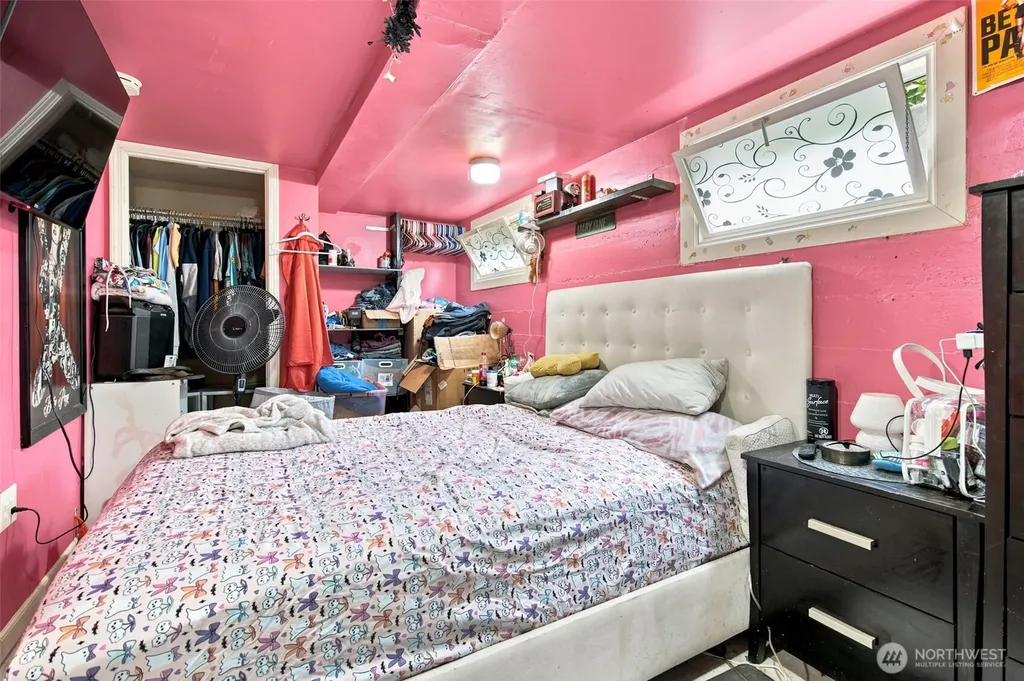 303 S Hartford Avenue Bremerton WA 98312