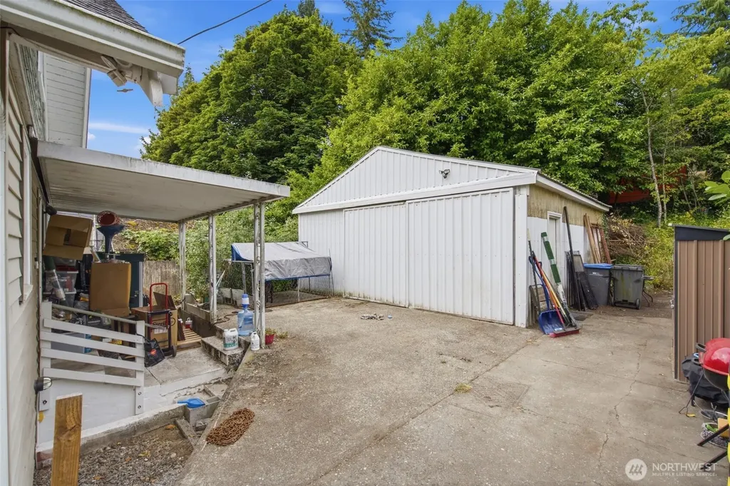303 S Hartford Avenue Bremerton WA 98312