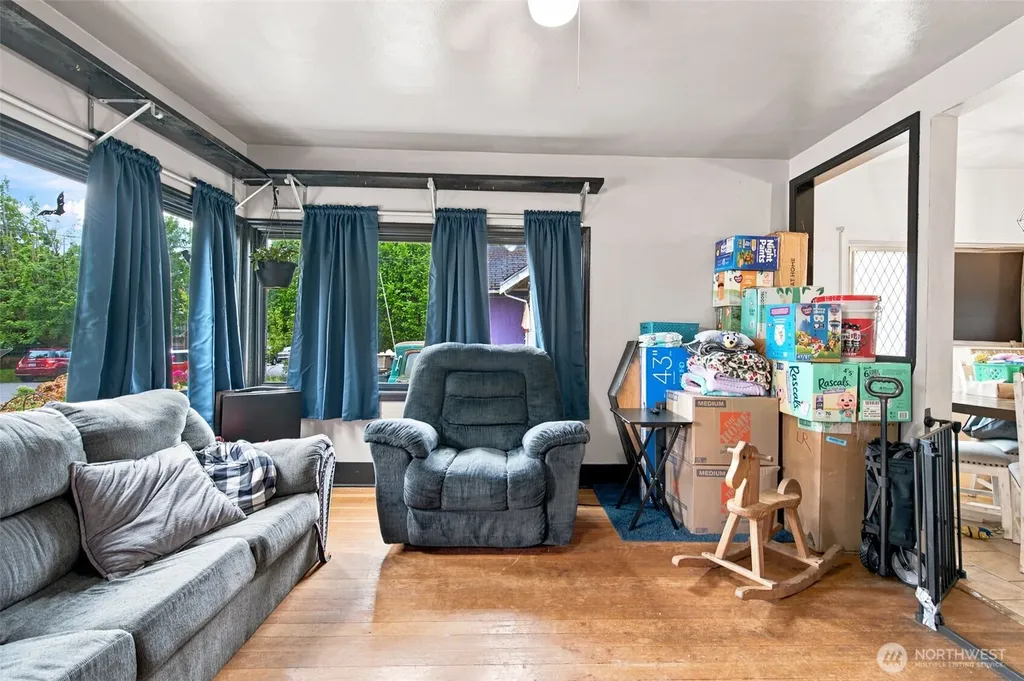 303 S Hartford Avenue Bremerton WA 98312