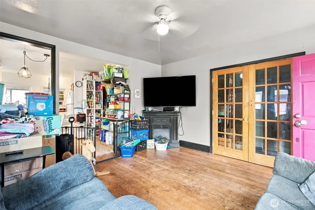 303 S Hartford Avenue Bremerton WA 98312