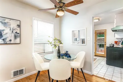 8447 35th Avenue SW Seattle WA 98126